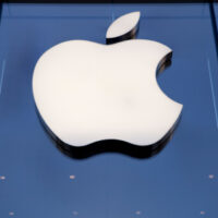 Apple Countersues Qualcomm for Patent Infringement