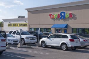 Toys 'R' Us takes on alcohol trademark application of Booze 'R' Us